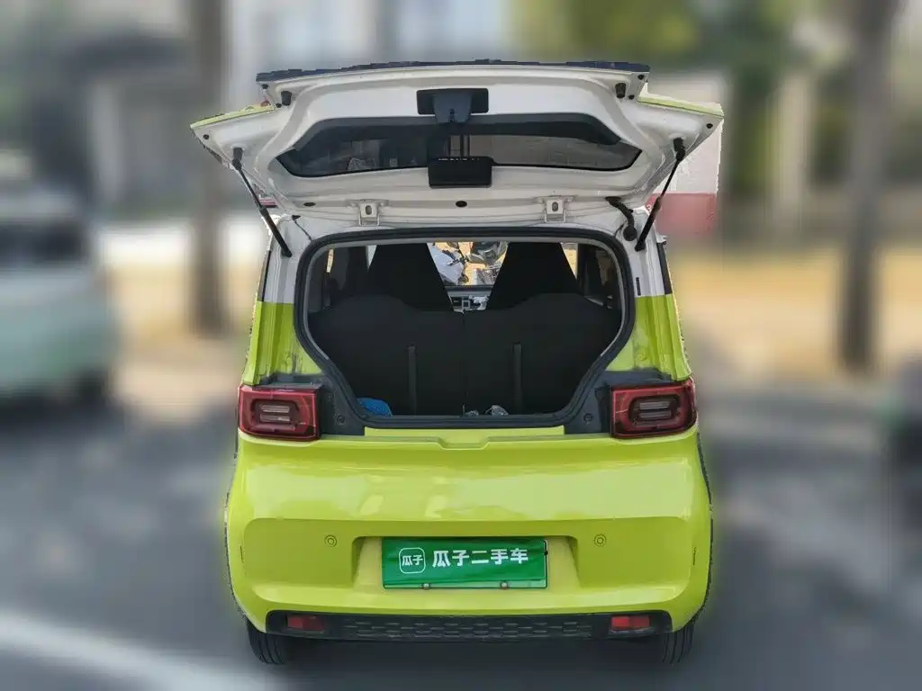 Wuling MINIEV — миниатюра 20