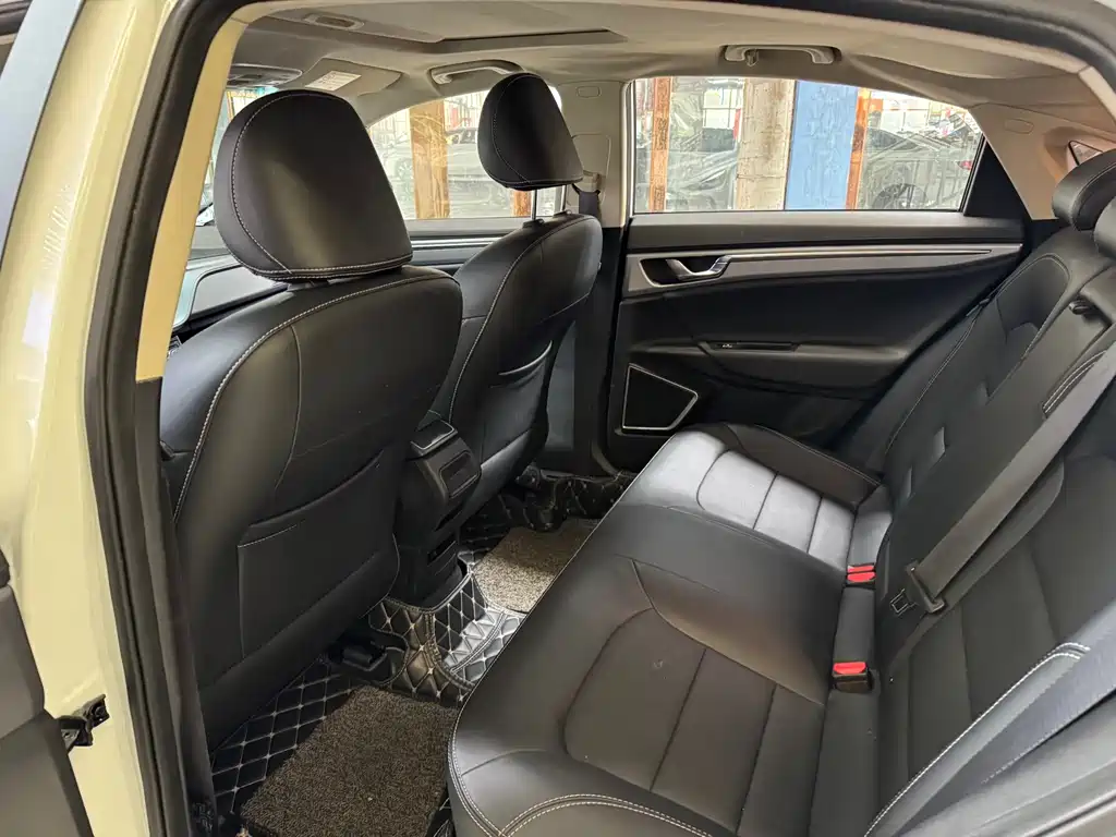 Geely Emgrand GL — миниатюра 7