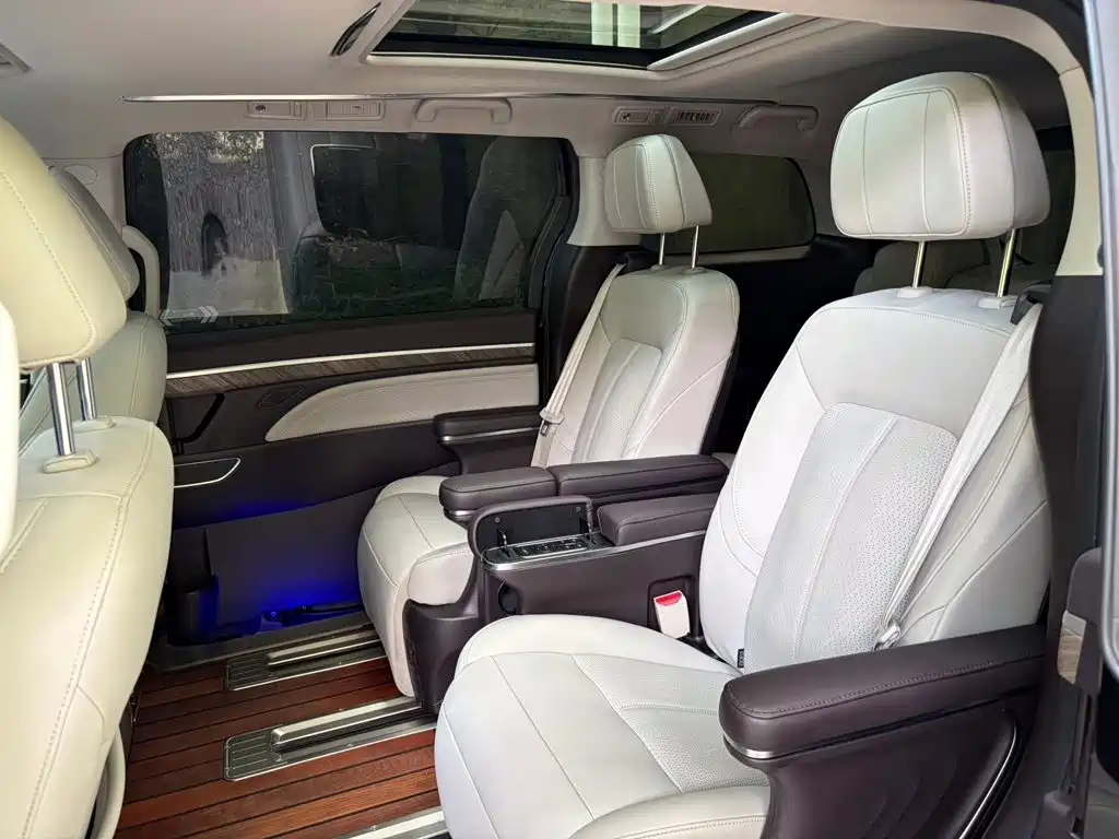 GAC Motor Trumpchi M8 — миниатюра 4
