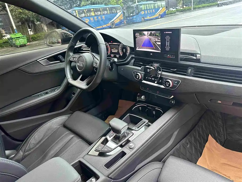 Audi A4L — миниатюра 20