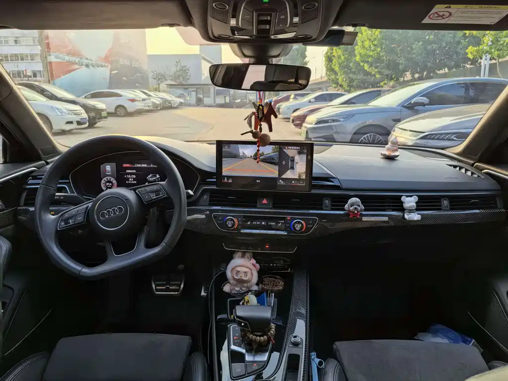 Audi A4L — миниатюра 6