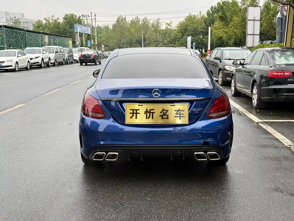 Mercedes-Benz C-Class — миниатюра 4