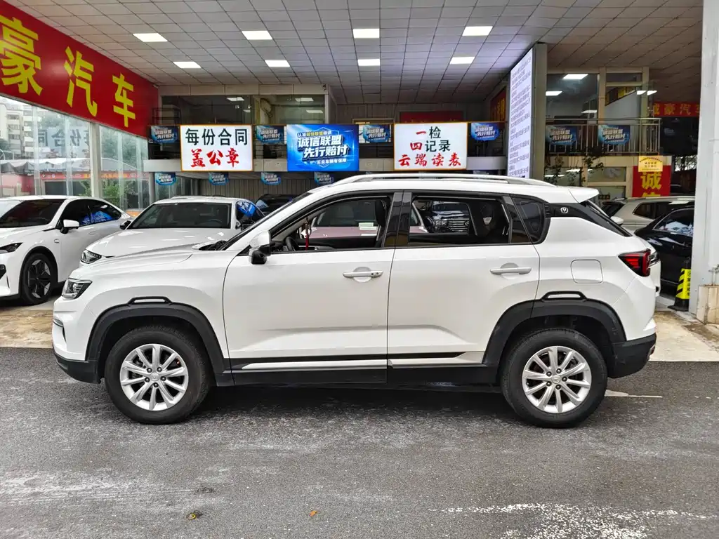 Changan CS35PLUS — миниатюра 11