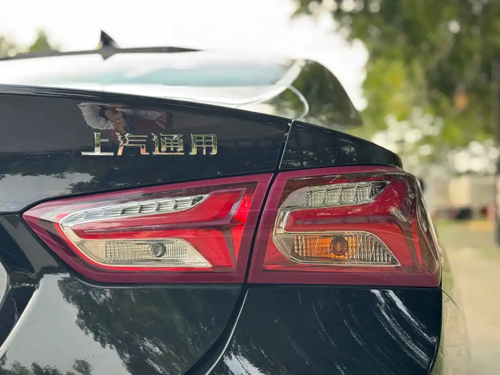Chevrolet Malibu XL — миниатюра 23
