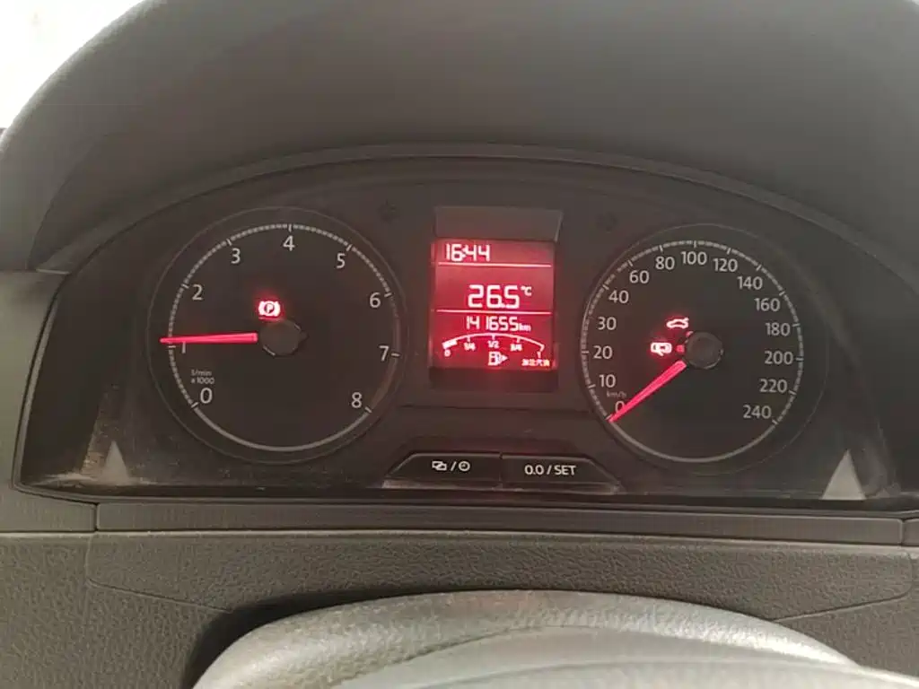 Volkswagen Santana — миниатюра 16