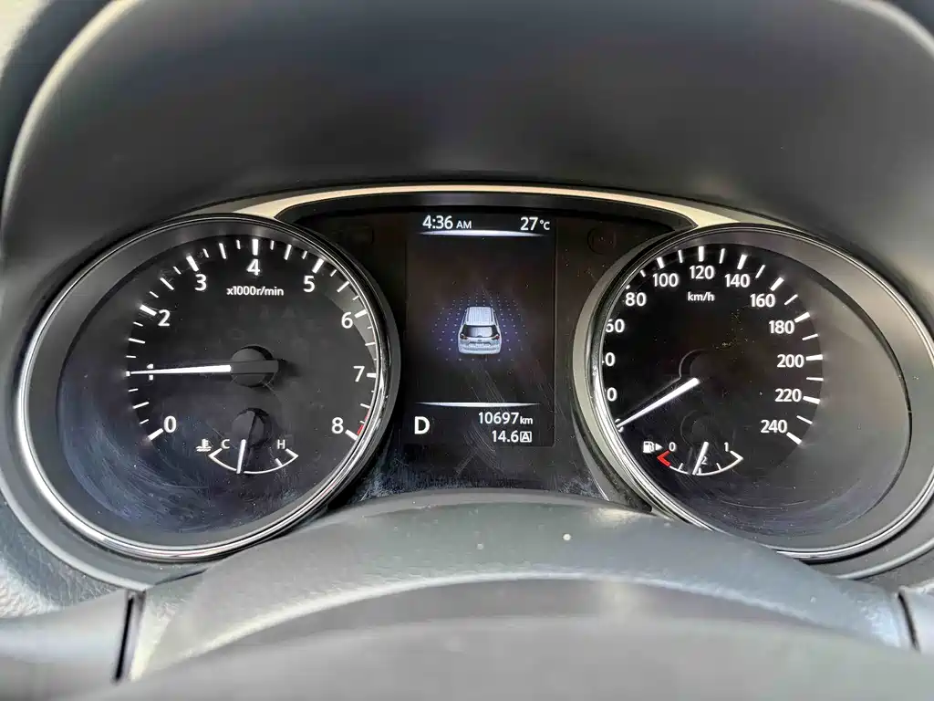 Nissan X-Trail — миниатюра 15