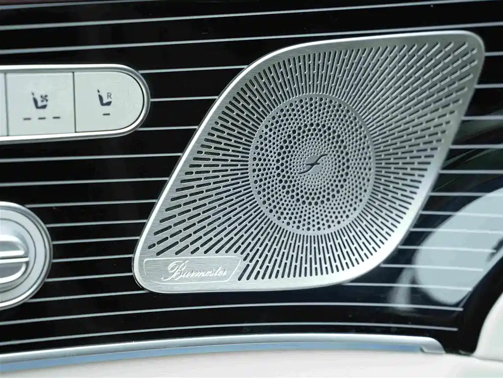 Mercedes-Benz GLS — миниатюра 17