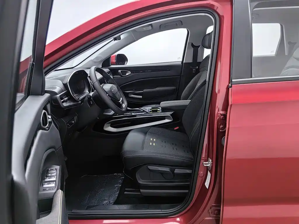 Baojun RM-5 — миниатюра 10