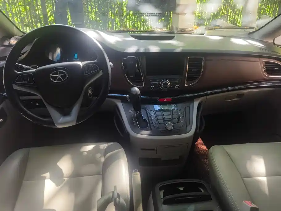 JAC Refine M5 — миниатюра 12