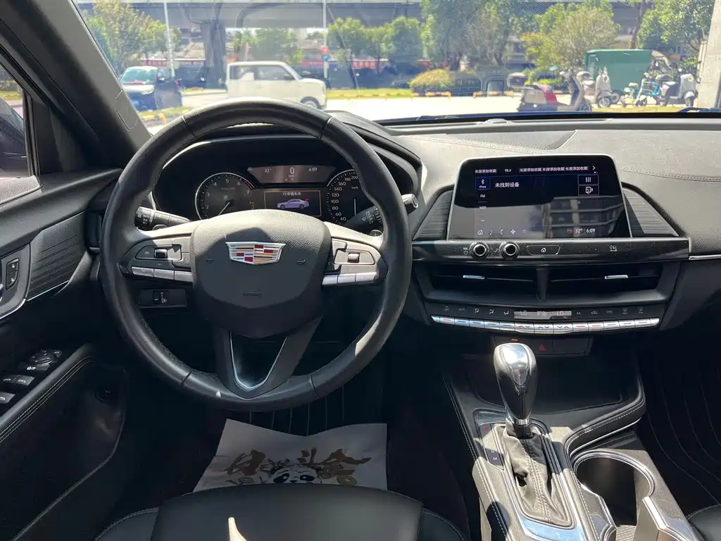 Cadillac CT4 — миниатюра 19