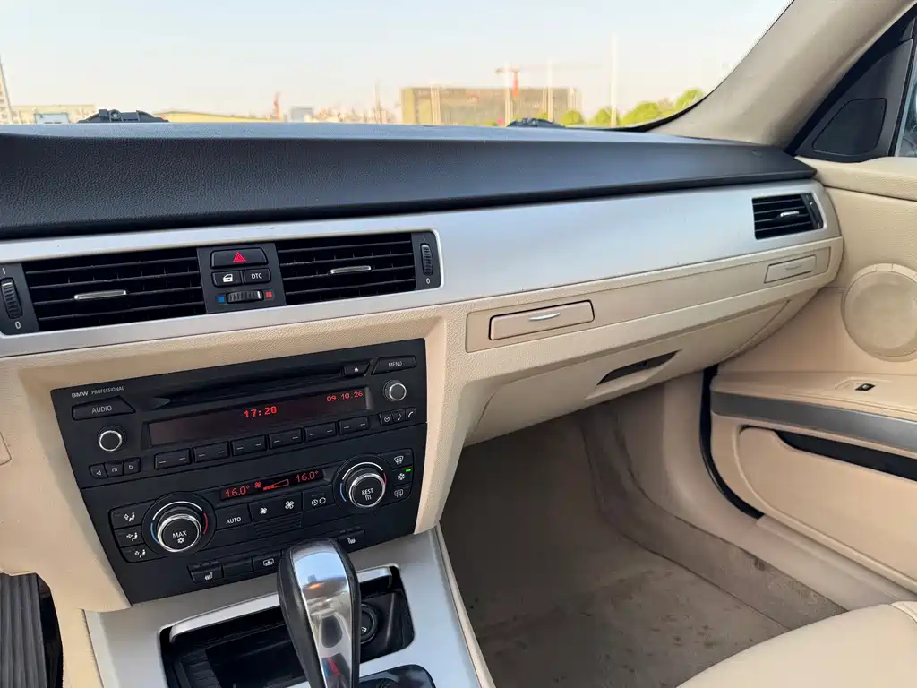 BMW 3 Series (Import) — миниатюра 16