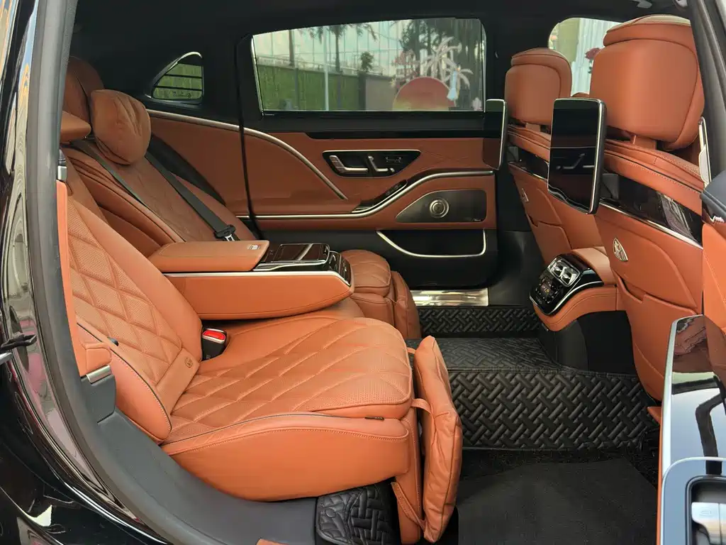 Mercedes-Benz S-Class — миниатюра 16