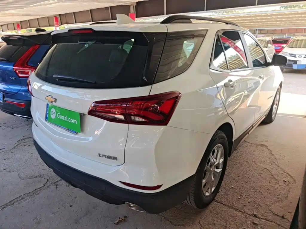 Chevrolet Equinox — миниатюра 7