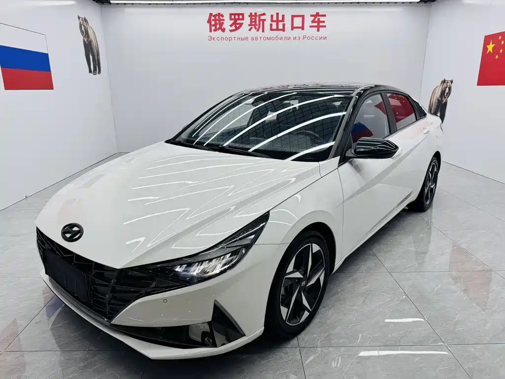 Hyundai Elantra 2023