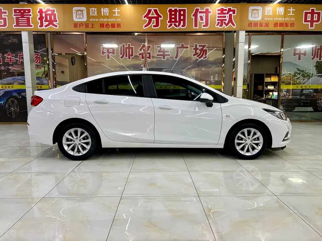 Chevrolet Cruze — миниатюра 7