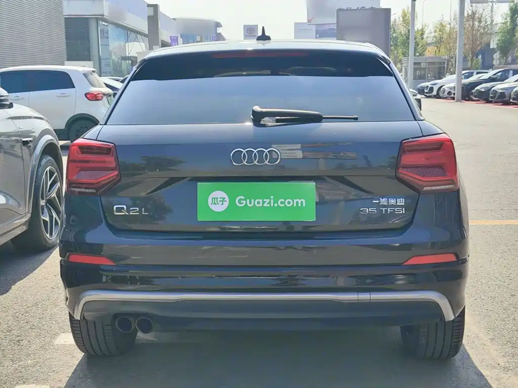 Audi Q2L — миниатюра 6