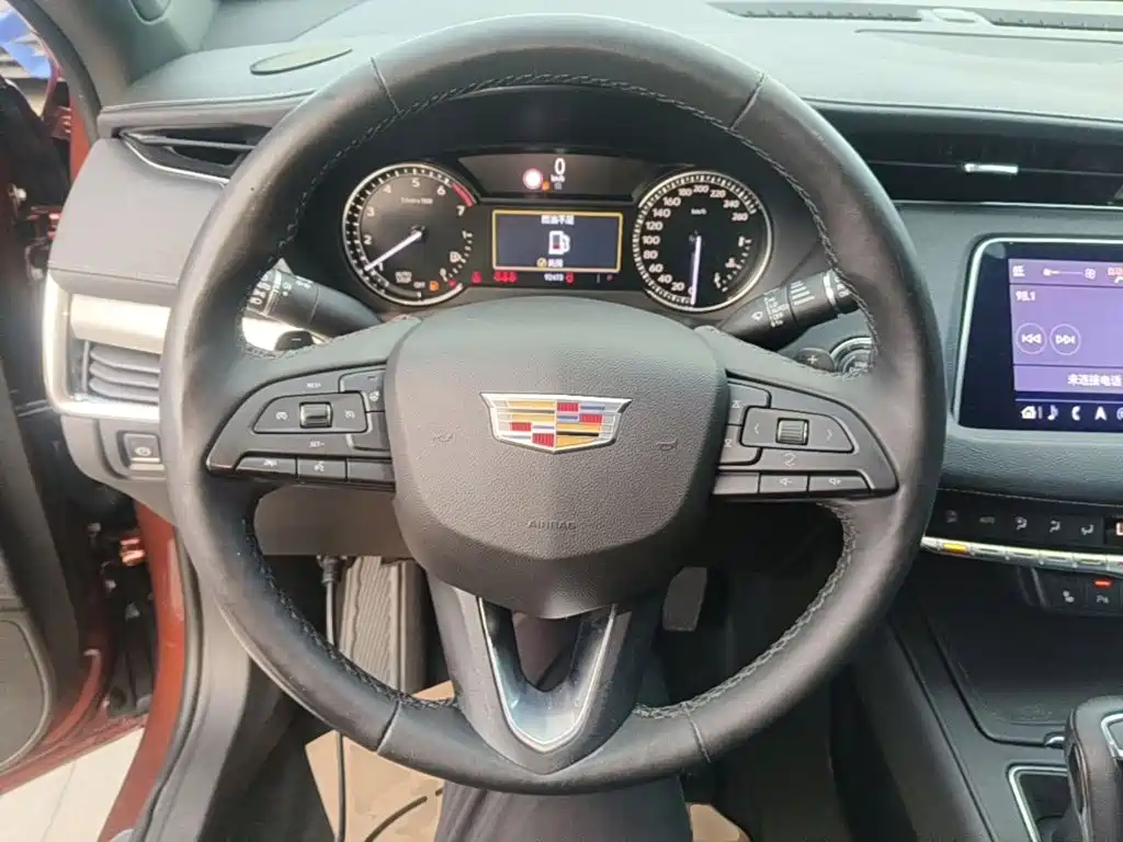 Cadillac XT4 — миниатюра 11