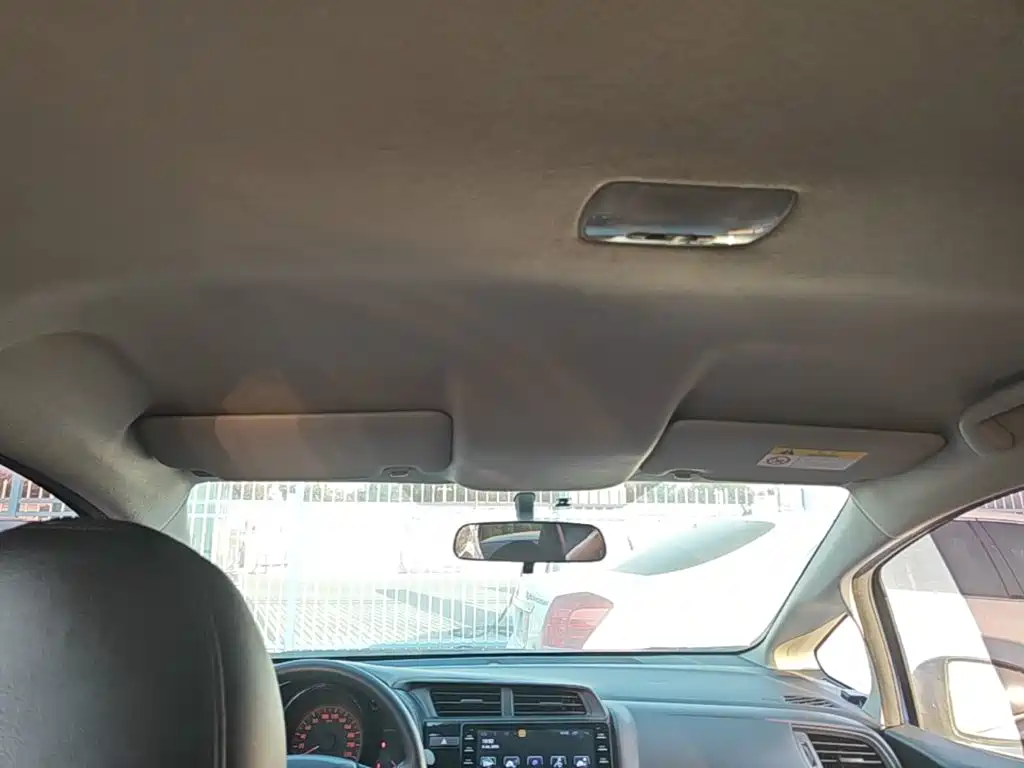Honda Fit — миниатюра 18