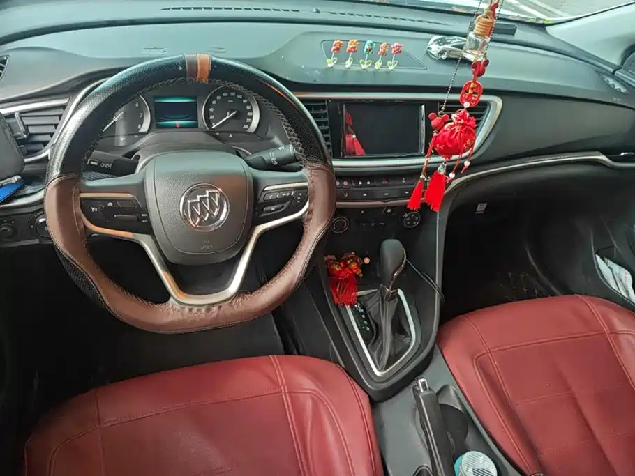 Buick Excelle — миниатюра 12
