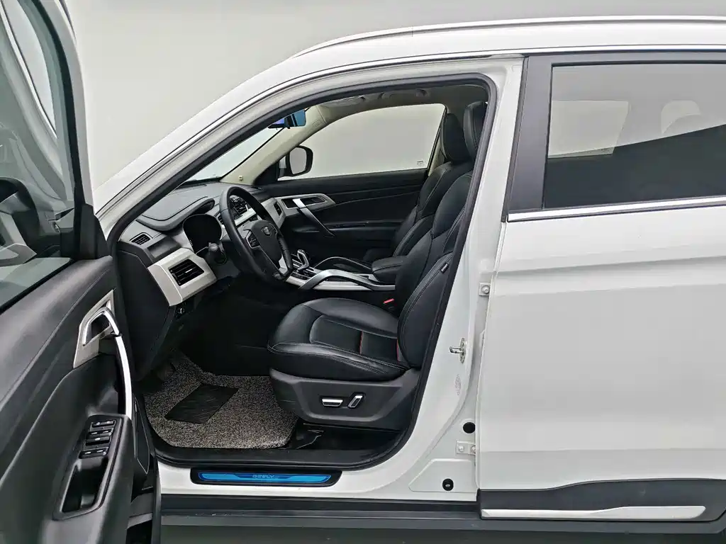 Geely Boyue — миниатюра 17