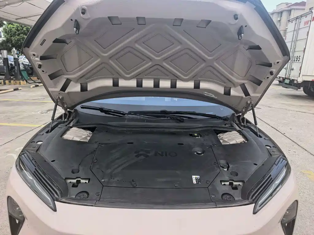 NIO ET5 — миниатюра 12