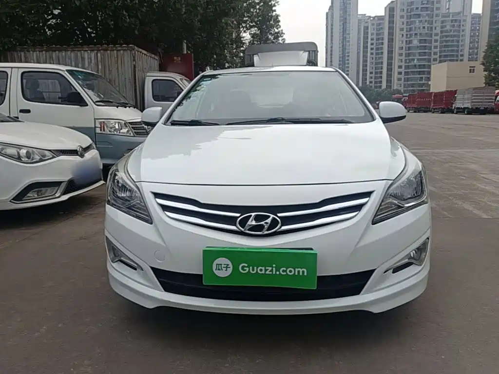 Hyundai Verna — миниатюра 3