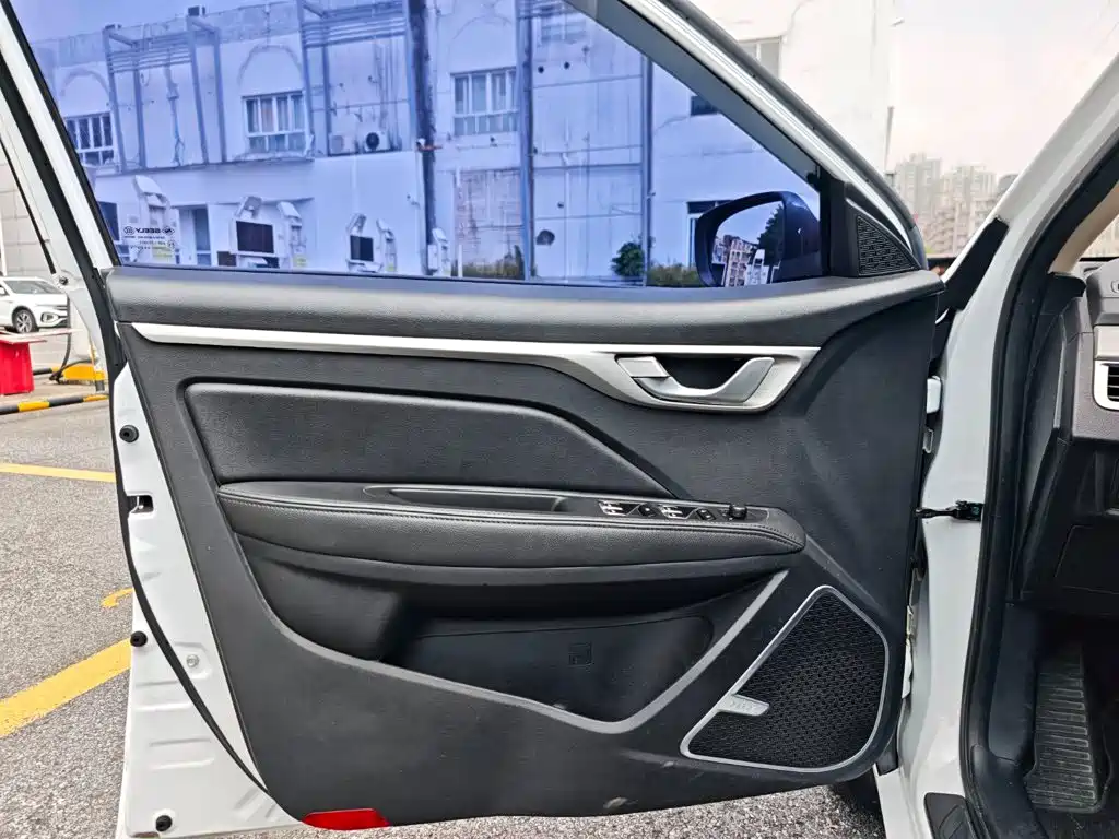 Geely Vision — миниатюра 21