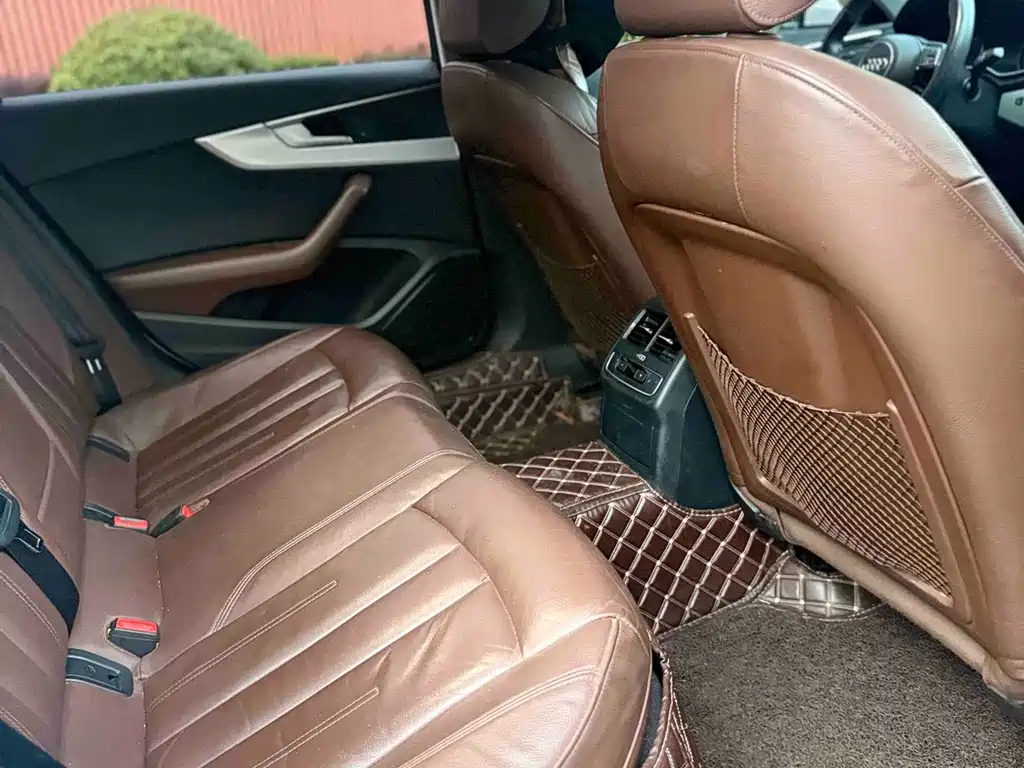 Audi A4L — миниатюра 20