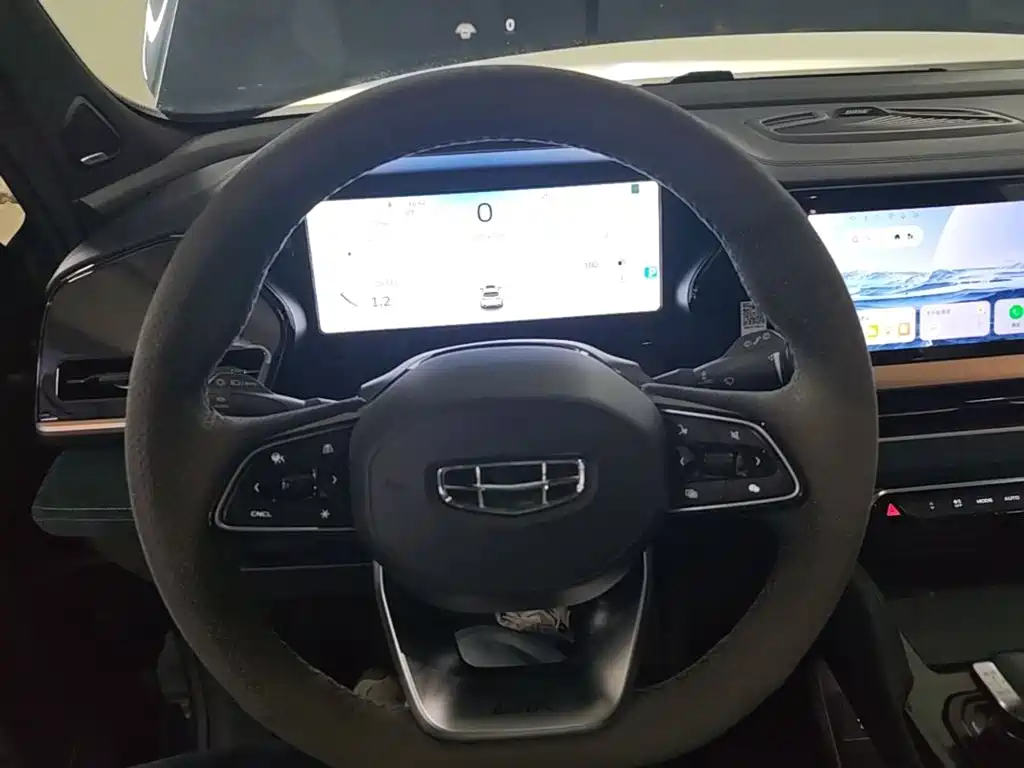 Geely Xingyue L — миниатюра 11