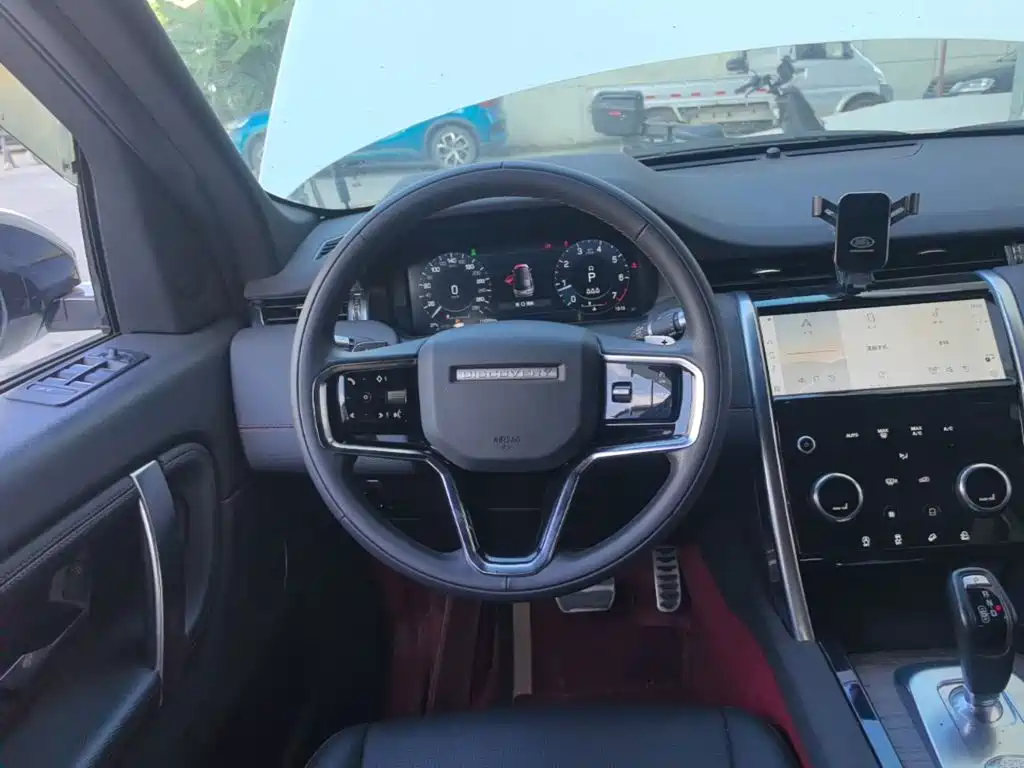 Land Rover Discovery Sport — миниатюра 11