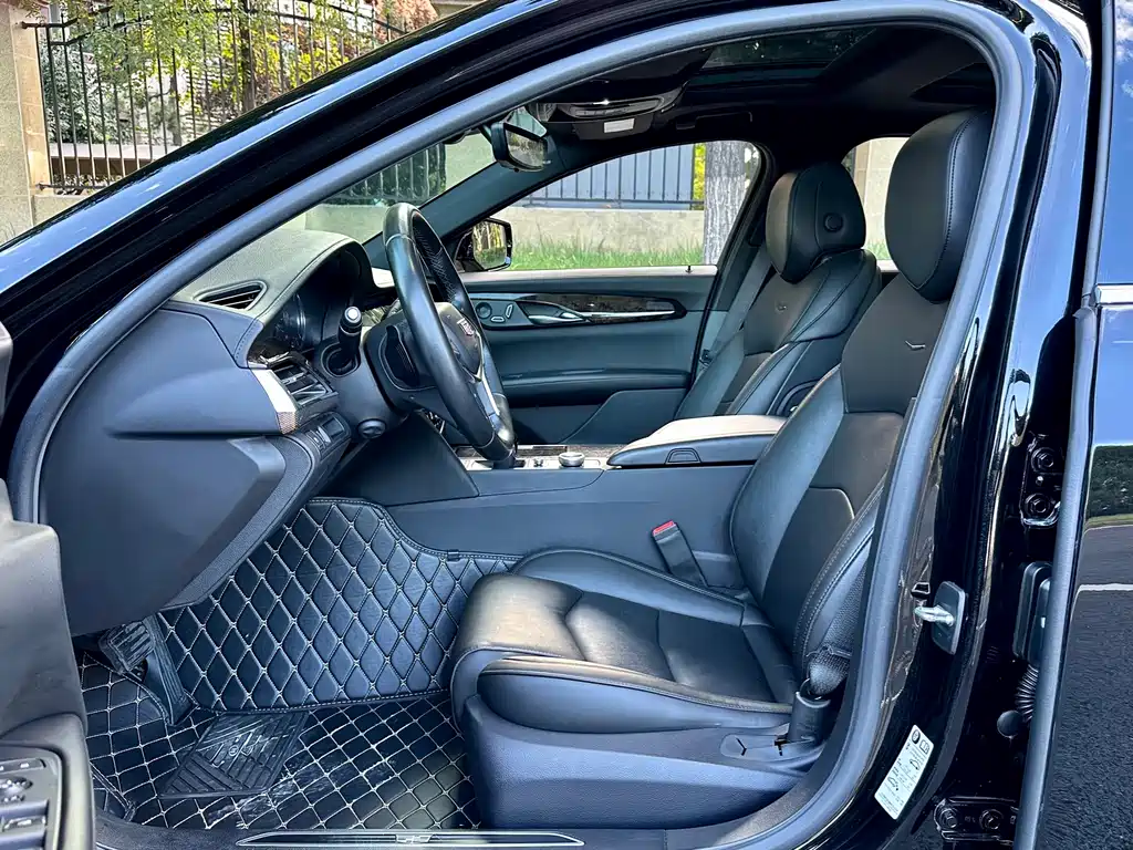 Cadillac CT6 — миниатюра 6