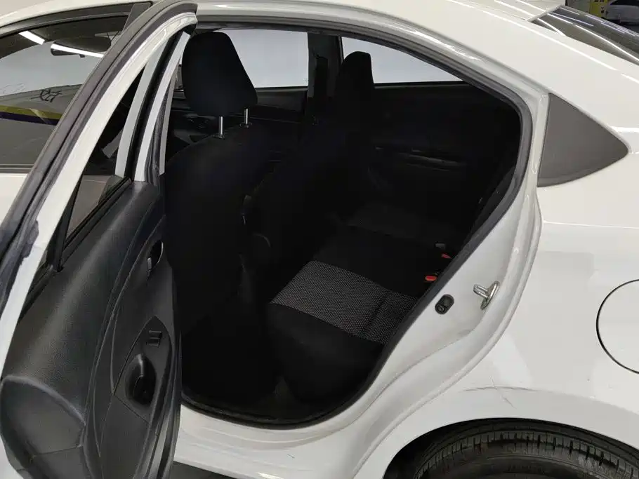 Toyota Vios — миниатюра 11
