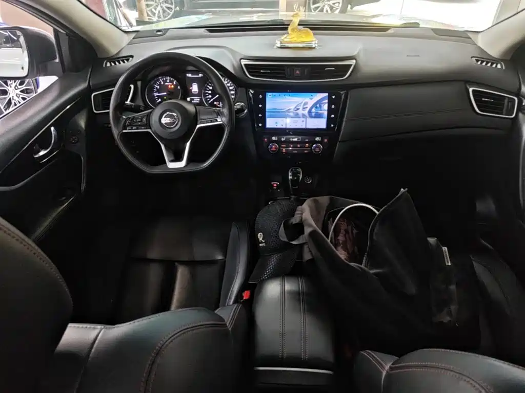 Nissan Qashqai — миниатюра 10