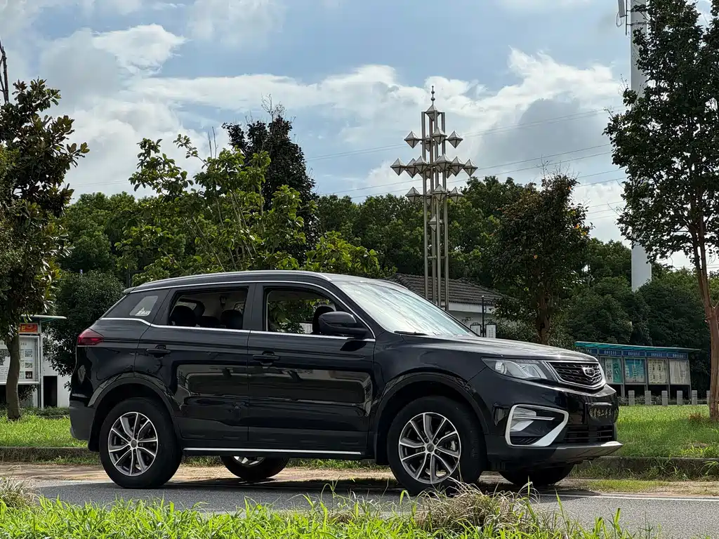 Geely Boyue — миниатюра 3