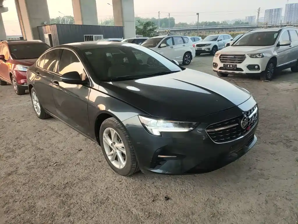 Buick Regal — миниатюра 4