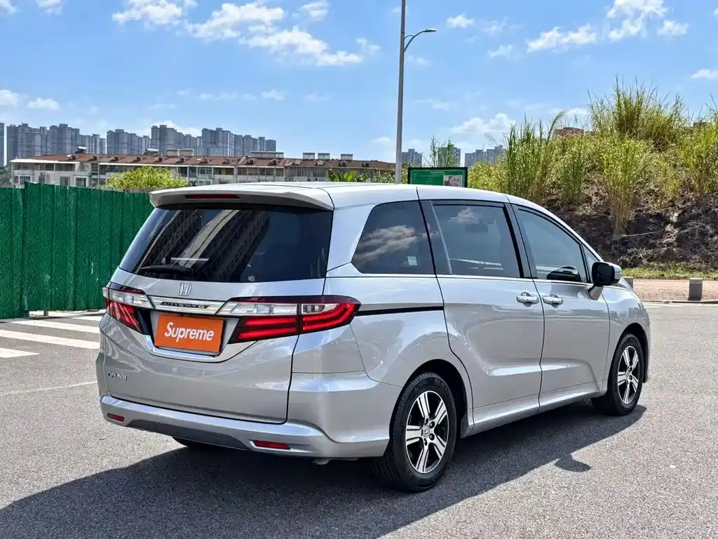 Honda Odyssey — миниатюра 8