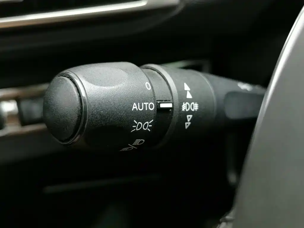Peugeot 5008 — миниатюра 21