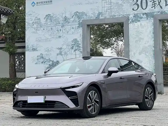 EXEED STAR AGE ES 2025