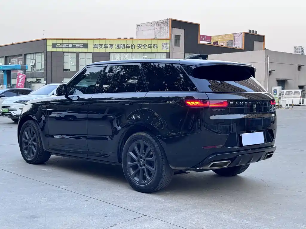 Land Rover Sport — миниатюра 5