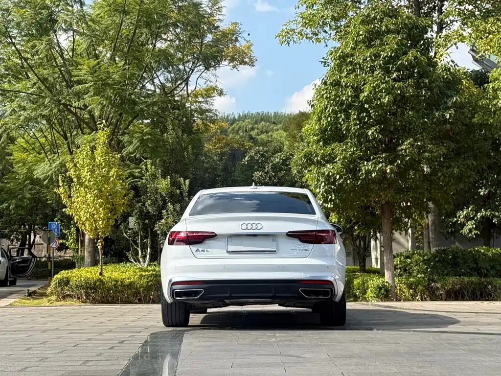 Audi A4L — миниатюра 8