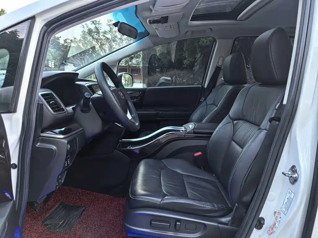 Honda Odyssey — миниатюра 10