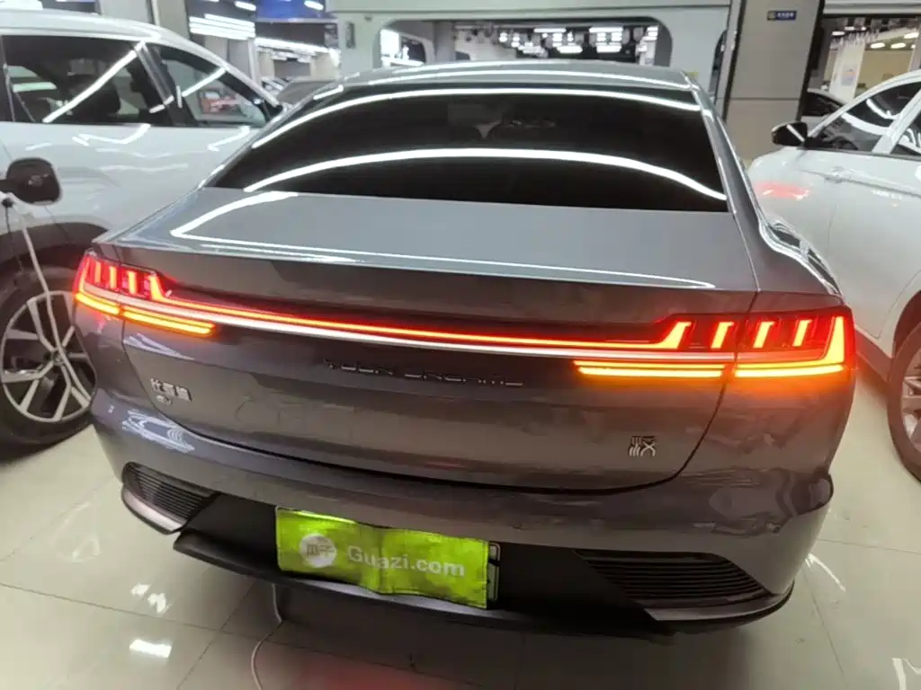 BYD Han — миниатюра 6