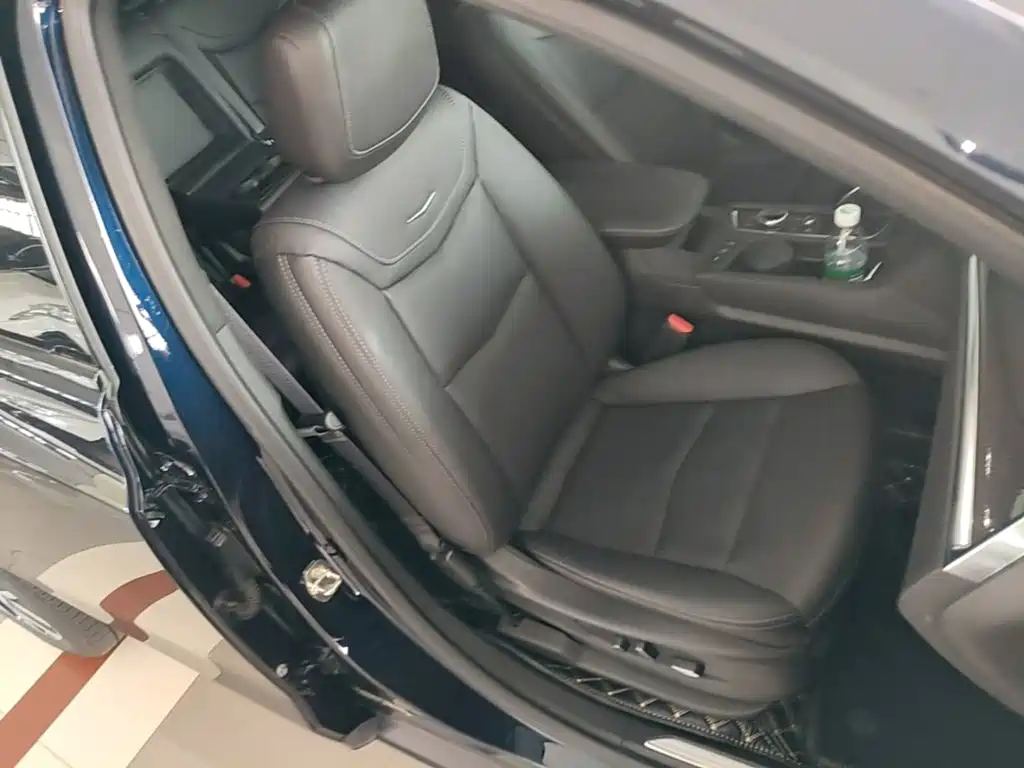 Cadillac XT5 — миниатюра 25