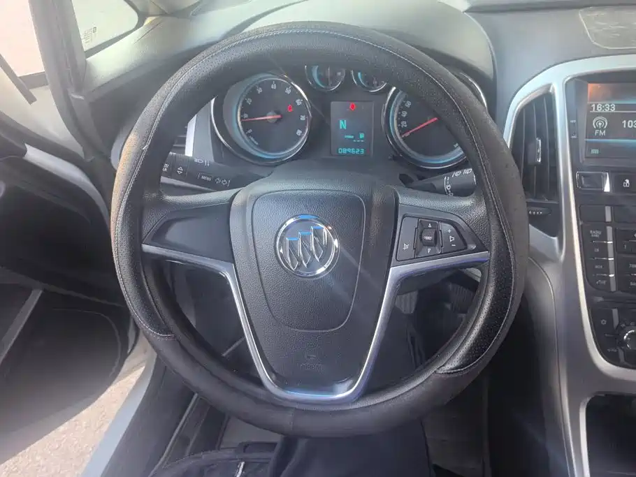 Buick Excelle — миниатюра 15