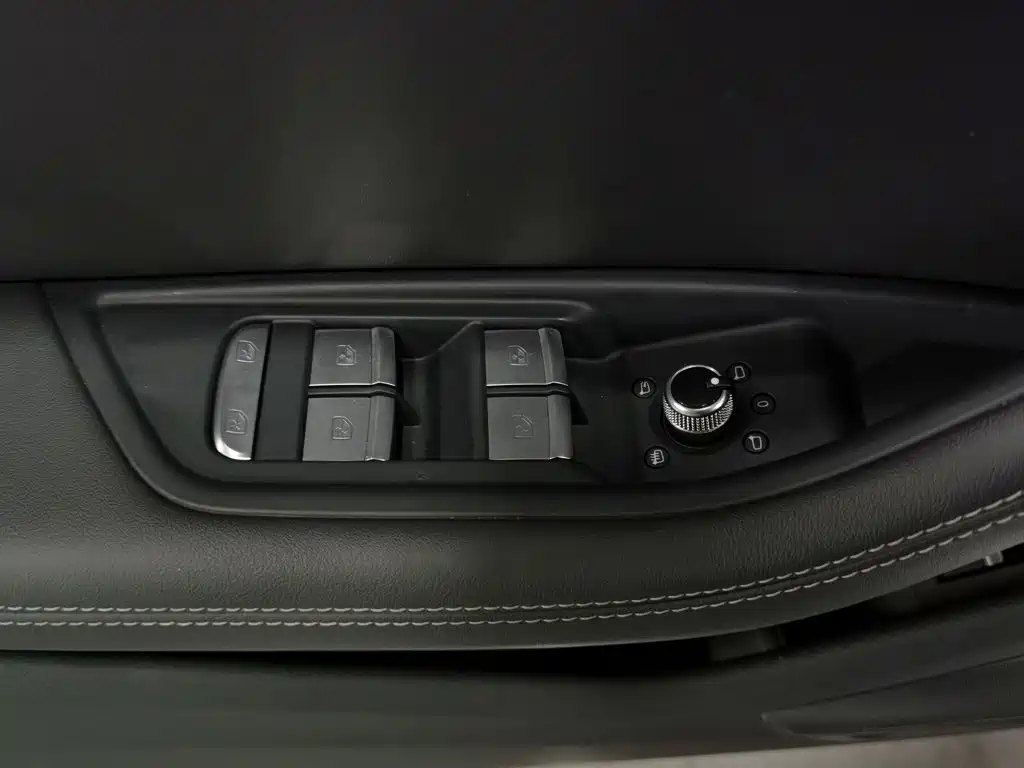 Audi A4L — миниатюра 9