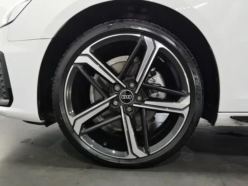 Audi A4L — миниатюра 17