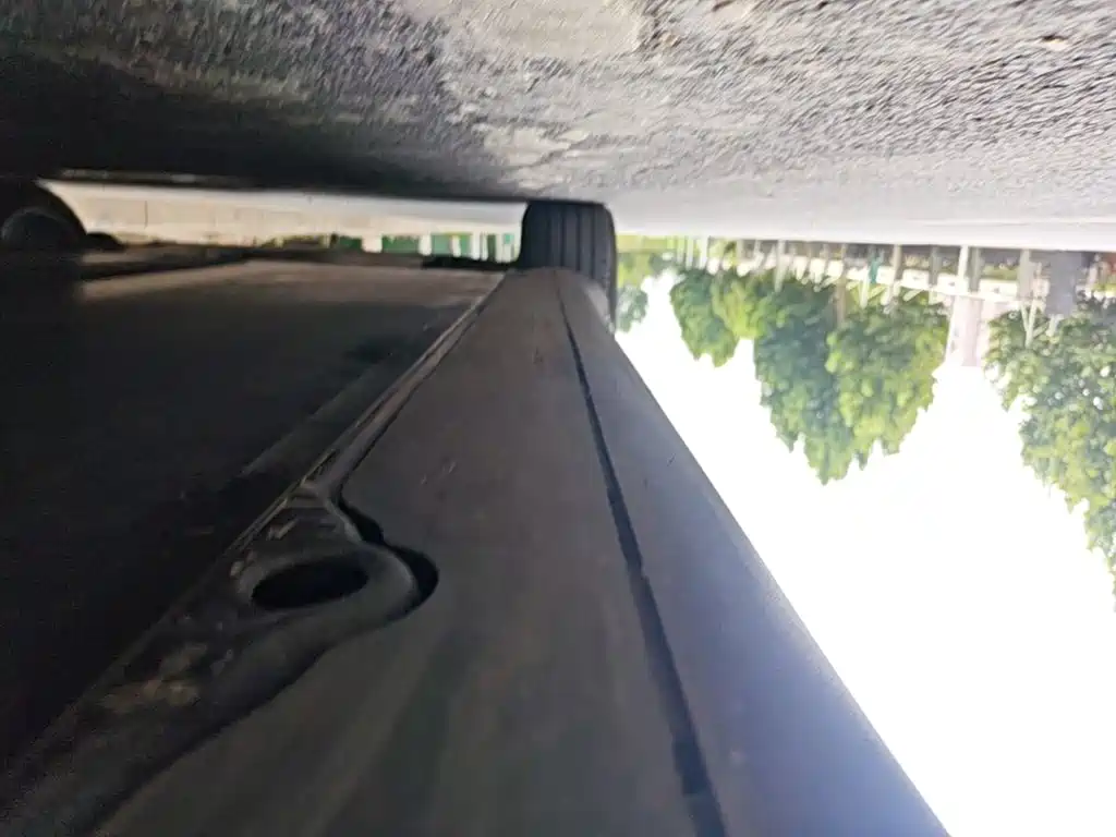 Tesla Model Y — миниатюра 22