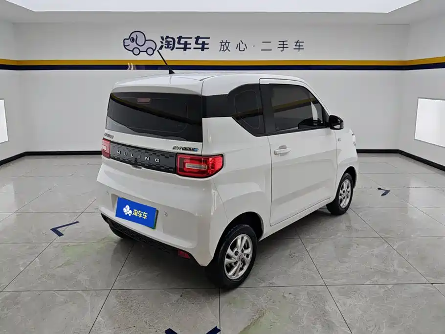 Wuling MINIEV — миниатюра 3