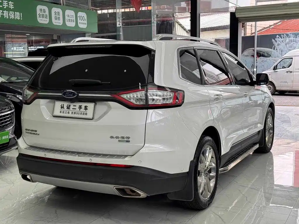 Ford Edge — миниатюра 3