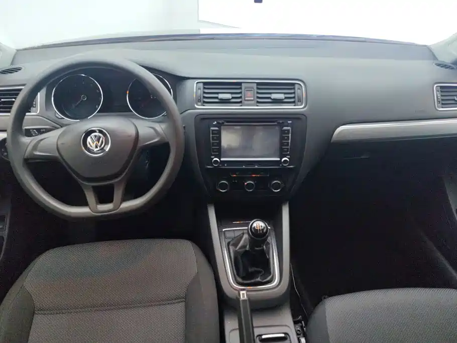 Volkswagen Sagitar — миниатюра 12